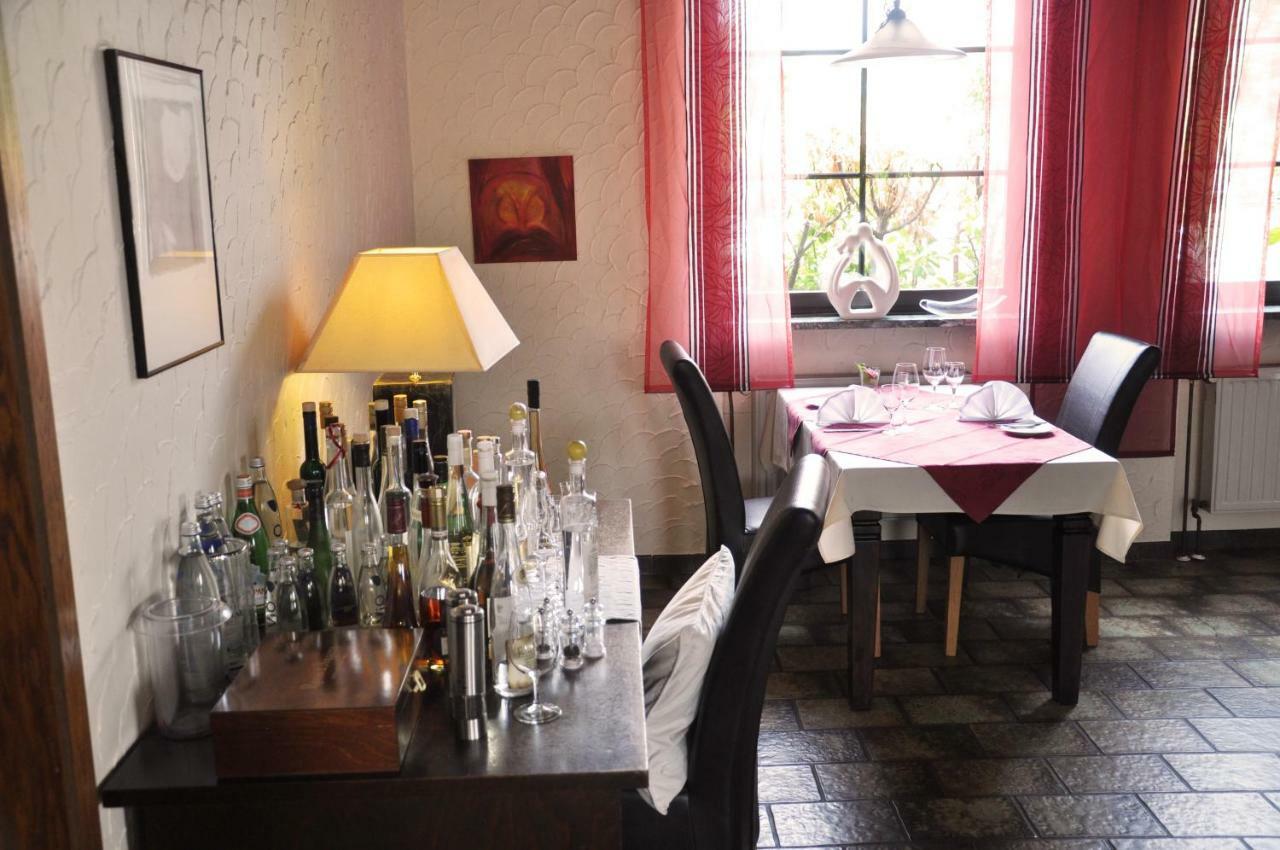Effelder Buergerstube Hotel Wassenberg Kültér fotó